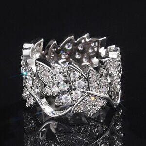 💎 Bling White Diamond Leaf Crystal Clear Zircon Silver Rings for Women INDN8507